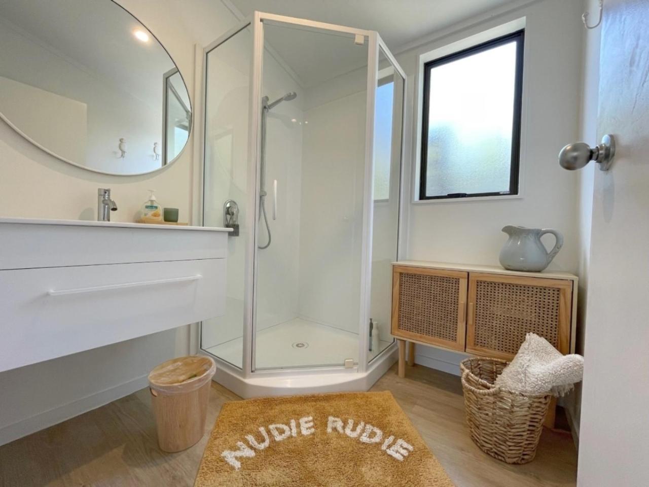 Seaview Estate - Stay Waiheke Onetangi Ngoại thất bức ảnh