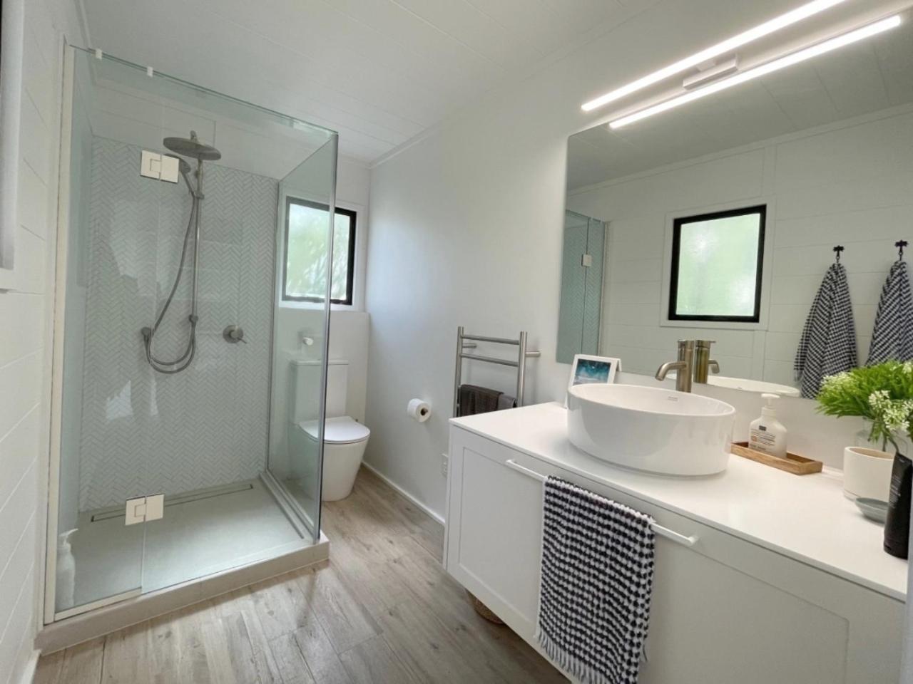Seaview Estate - Stay Waiheke Onetangi Ngoại thất bức ảnh